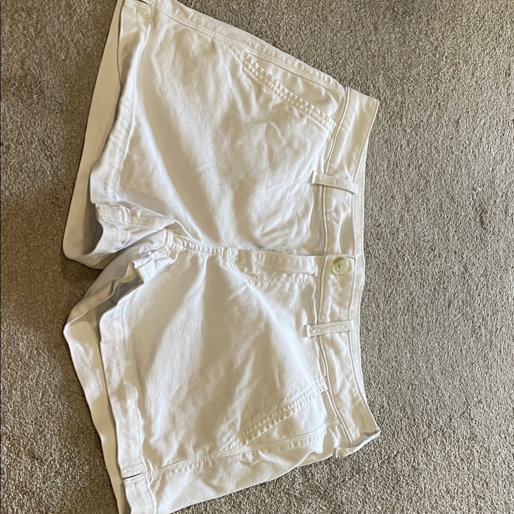 American Eagle Outfitters Women's Crisp White Shorts